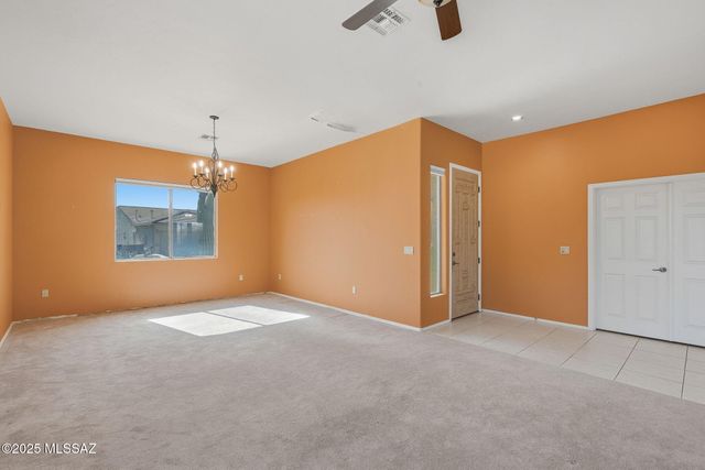 1858 W Vía Del Recodo, Green Valley, AZ 85622