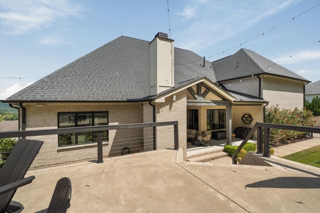 1027 Stockett Dr, Nashville, TN 37221