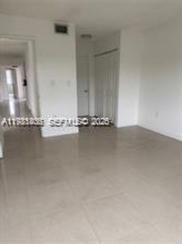 4631 NW 97th Ct 6, Doral, FL 33178