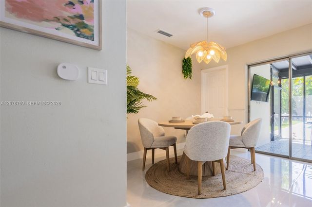 200 SE 19th Street, Fort Lauderdale, FL 33316
