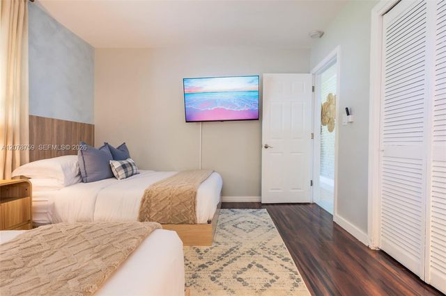 200 SE 19th Street, Fort Lauderdale, FL 33316