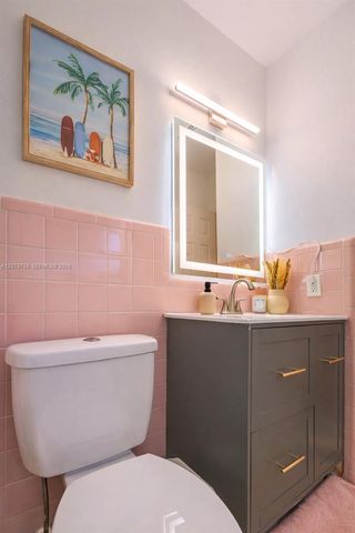 200 SE 19th Street, Fort Lauderdale, FL 33316