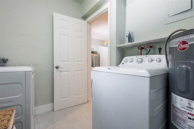 200 SE 19th Street, Fort Lauderdale, FL 33316