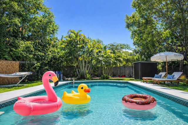 200 SE 19th Street, Fort Lauderdale, FL 33316