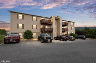 245 BRANDY CT #K-12, Strasburg, VA 22657