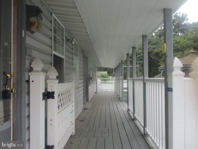 22 LUKE DR, Pasadena, MD 21122