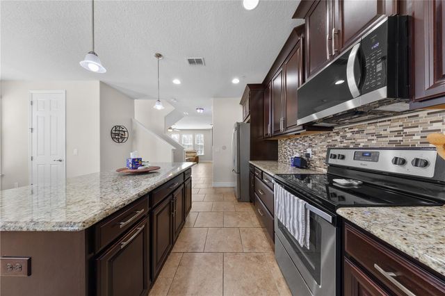 1059 CEDAR BAY, Winter Springs, FL 32708