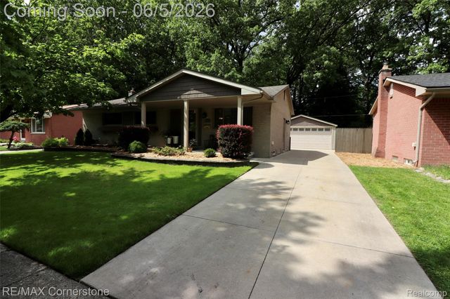 35810 Florane Street, Westland, MI 48186