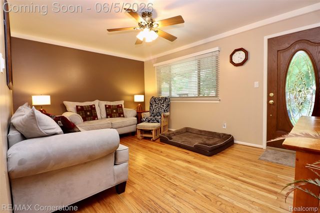 35810 Florane Street, Westland, MI 48186