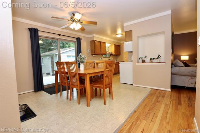 35810 Florane Street, Westland, MI 48186