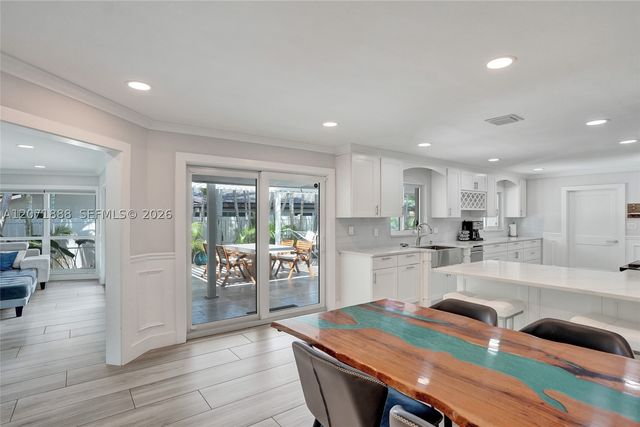 2615 NE 26th St, Fort Lauderdale, FL 33305