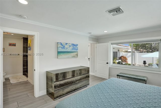 2615 NE 26th St, Fort Lauderdale, FL 33305