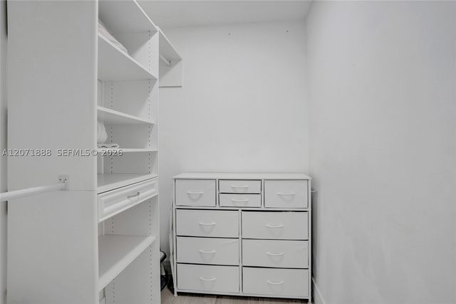 2615 NE 26th St, Fort Lauderdale, FL 33305