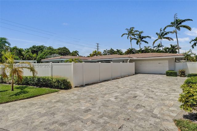 2615 NE 26th St, Fort Lauderdale, FL 33305