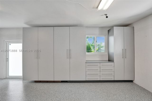 2615 NE 26th St, Fort Lauderdale, FL 33305
