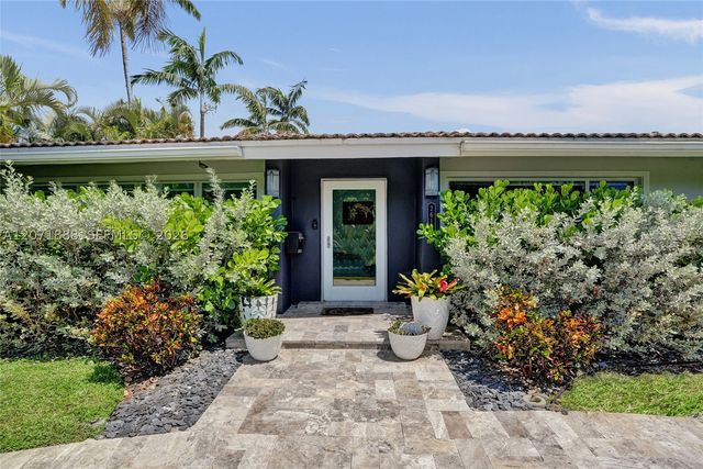 2615 NE 26th St, Fort Lauderdale, FL 33305