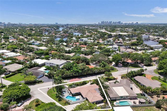 2615 NE 26th St, Fort Lauderdale, FL 33305