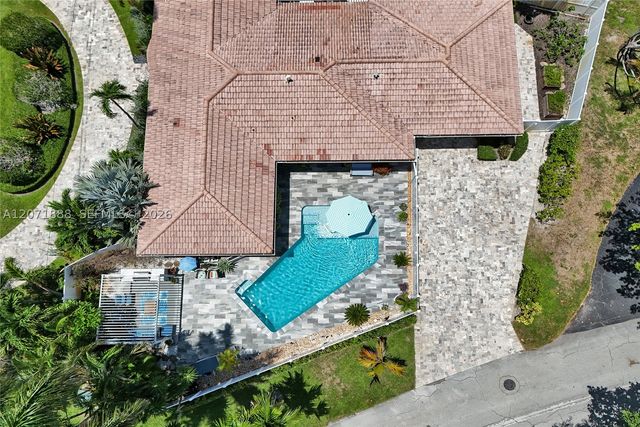 2615 NE 26th St, Fort Lauderdale, FL 33305