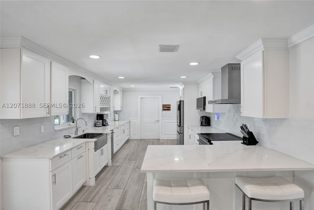 2615 NE 26th St, Fort Lauderdale, FL 33305