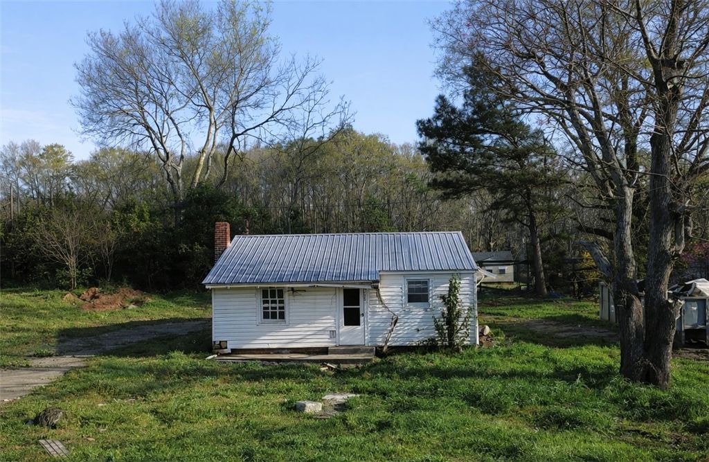 1305 E Park Drive, Anderson, SC 29621