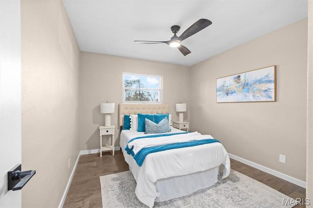 233 Sunset Drive, Belleville, IL 62223