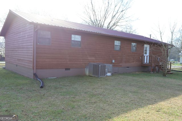 16 Laredo, Summerville, GA 30747