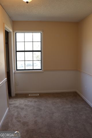 16 Laredo, Summerville, GA 30747