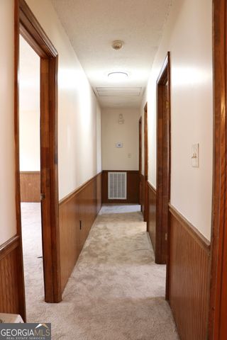 16 Laredo, Summerville, GA 30747