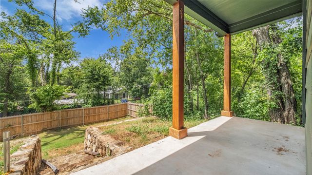 716 E Chestnut Street, Denison, TX 75021