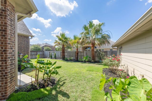 5803 Mustang Ridge Lane, Fulshear, TX 77441