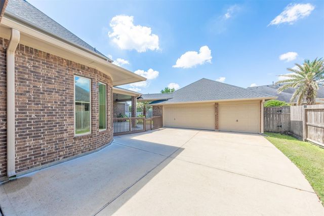 5803 Mustang Ridge Lane, Fulshear, TX 77441