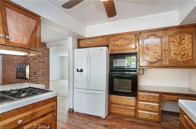 2968 Ceylon, Costa Mesa, CA 92626