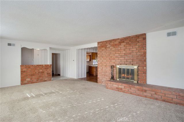 2968 Ceylon, Costa Mesa, CA 92626