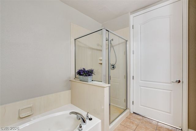32 East Serene Avenue 302, Las Vegas, NV 89123