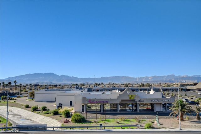 32 East Serene Avenue 302, Las Vegas, NV 89123