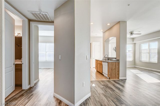 32 East Serene Avenue 302, Las Vegas, NV 89123