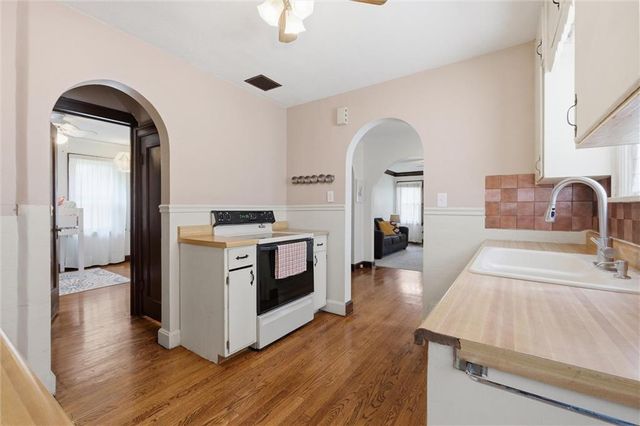 3418 Everett Avenue, Kansas City, KS 66102