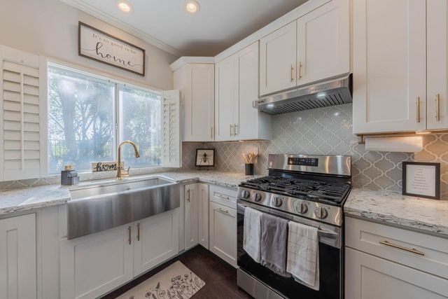 25215 Azalea Court, Salinas, CA 93908