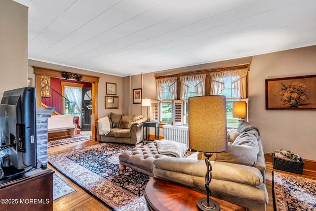 302 Chewalla Boulevard, Hamilton, NJ 08619