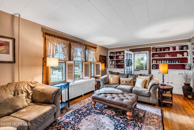302 Chewalla Boulevard, Hamilton, NJ 08619