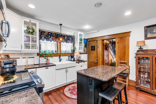 302 Chewalla Boulevard, Hamilton, NJ 08619