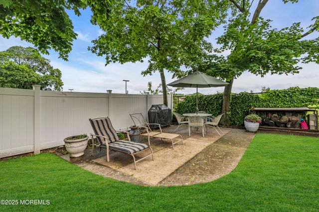 302 Chewalla Boulevard, Hamilton, NJ 08619