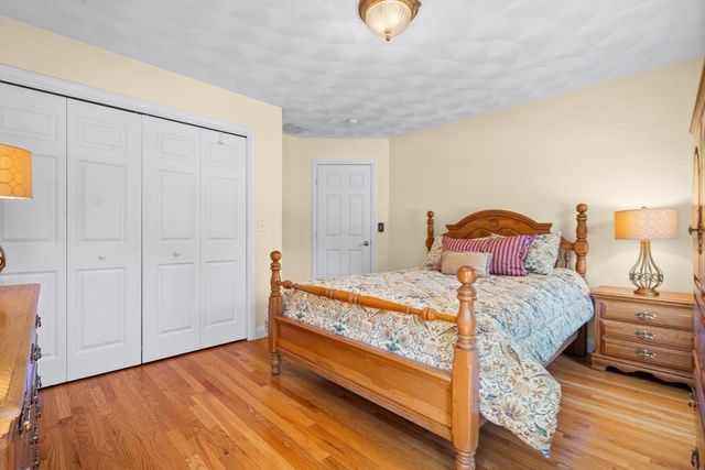 3 Archambault Way, Chelmsford, MA 01824