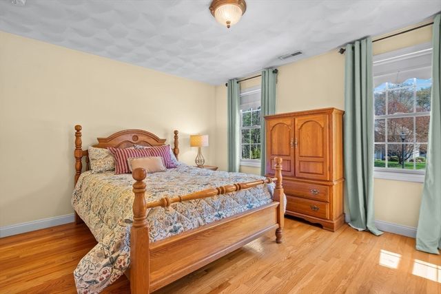 3 Archambault Way, Chelmsford, MA 01824