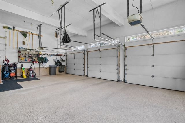 3 Archambault Way, Chelmsford, MA 01824
