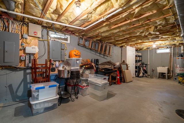 3 Archambault Way, Chelmsford, MA 01824