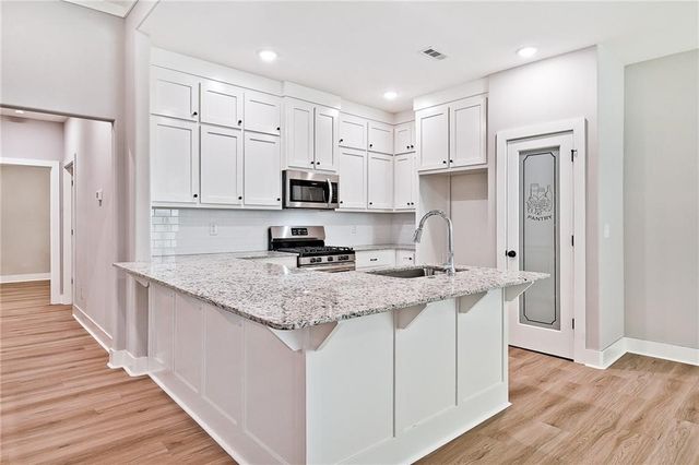 951 Sugar Loaf Street, Prairie Grove, AR 72753