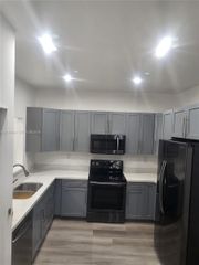 4010 Tree Tops Rd 4010, Cooper City, FL 33026