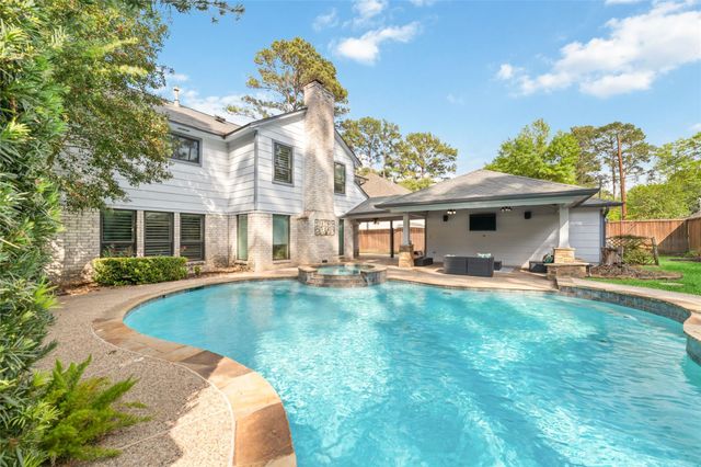 12627 Cloverwood Drive, Cypress, TX 77429