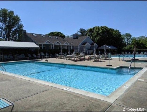 198 Erik Drive, East Setauket, NY 11733
